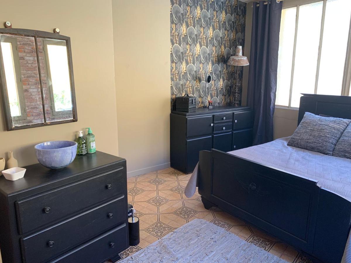 Le Nid Perche Bed and Breakfast Saint-Sauveur-en-Puisaye Exteriör bild